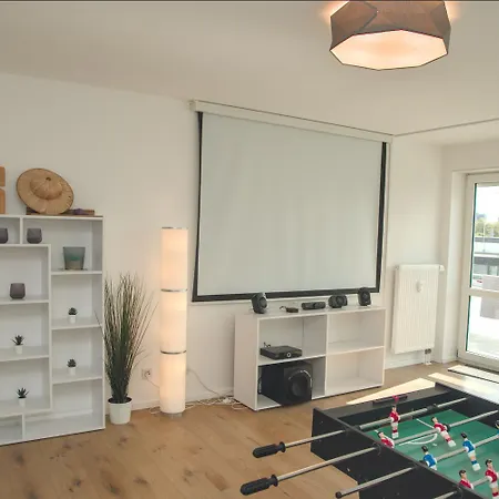 3 Schlafzimmer I Balkon I Tischkicker Fuer 5 Personen Nahe Uni & Center * Ulm