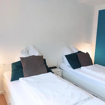 アパート 4 Schlafzimmer I Balkon I Fuer 5 Personen Nahe Uni & Center *