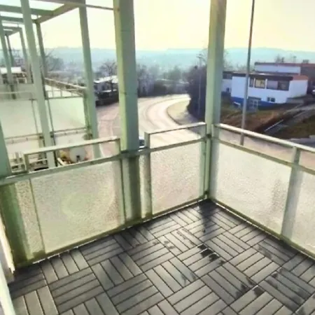 4 Schlafzimmer I Balkon I Fuer 5 Personen Nahe Uni & Center * אולם
