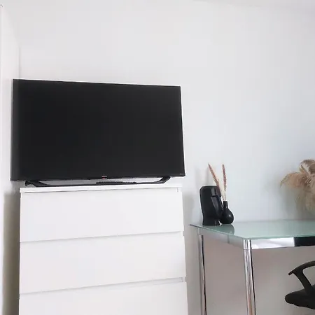 Appartement 3 Schlafzimmer I Balkon I Tischkicker Fuer 5 Personen Nahe Uni & Center Ulm