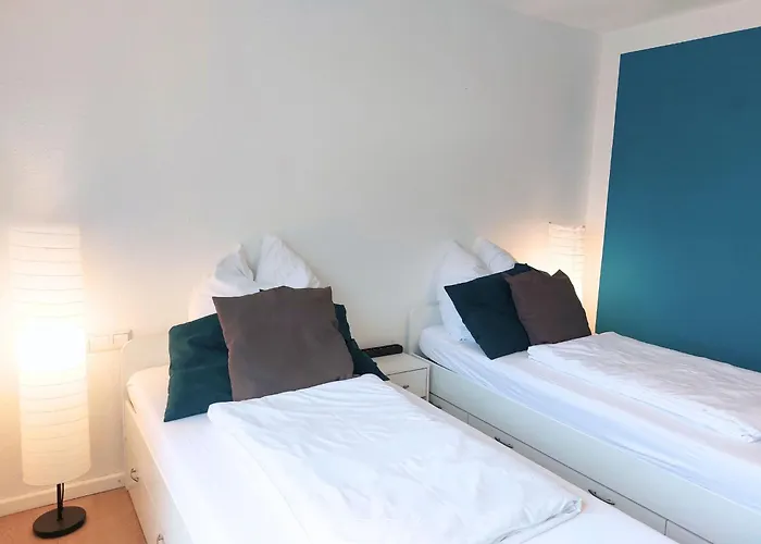 Appartement 3 Schlafzimmer I Balkon I Tischkicker Fuer 5 Personen Nahe Uni & Center *